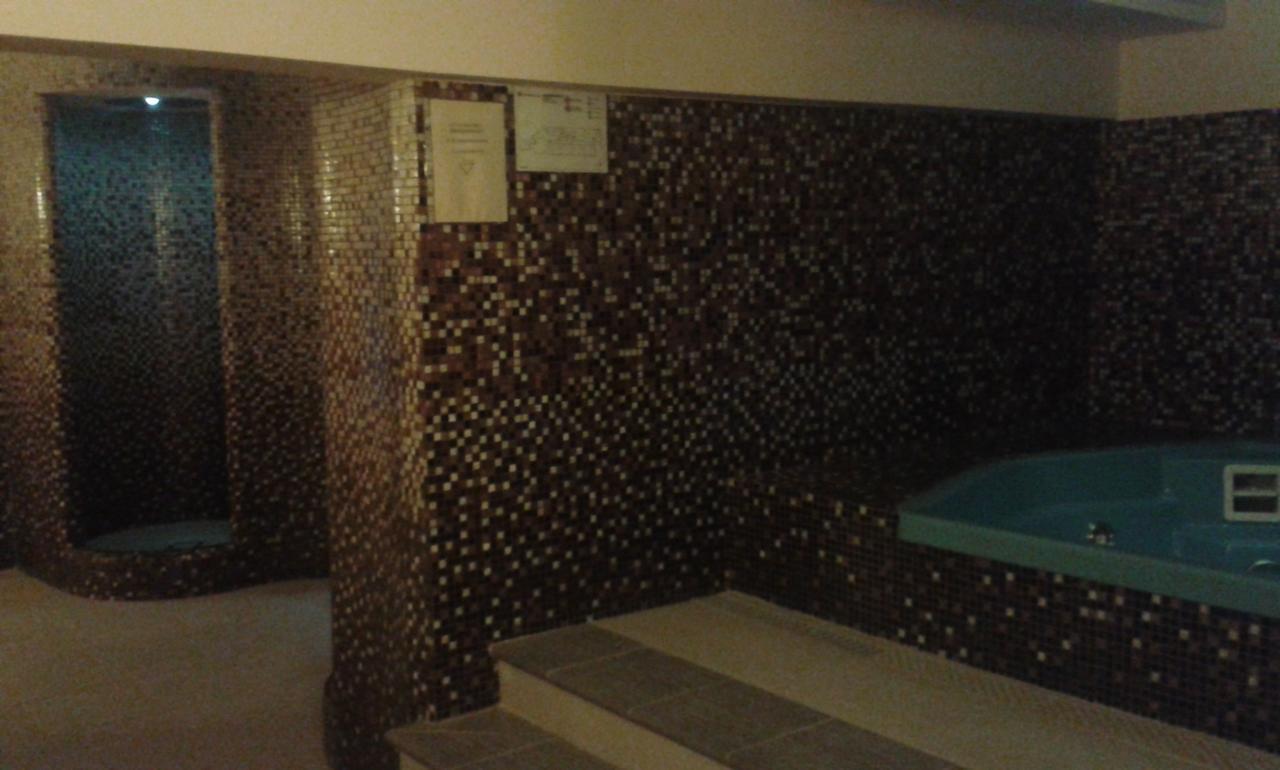 Hotel Cristallo Cerreto Laghi Dış mekan fotoğraf
