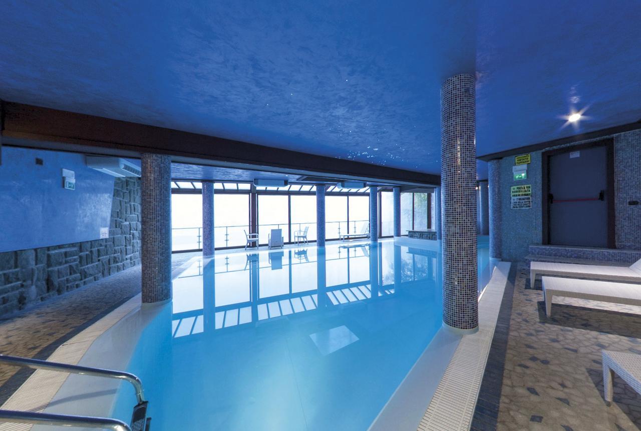 Hotel Cristallo Cerreto Laghi Dış mekan fotoğraf